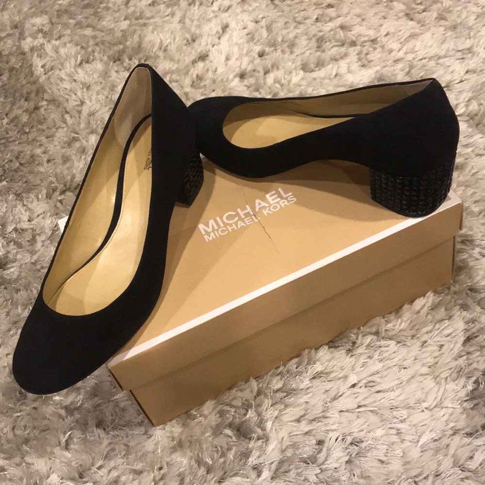 MICHAEL Michael Kors • Arabella Kitten Pump